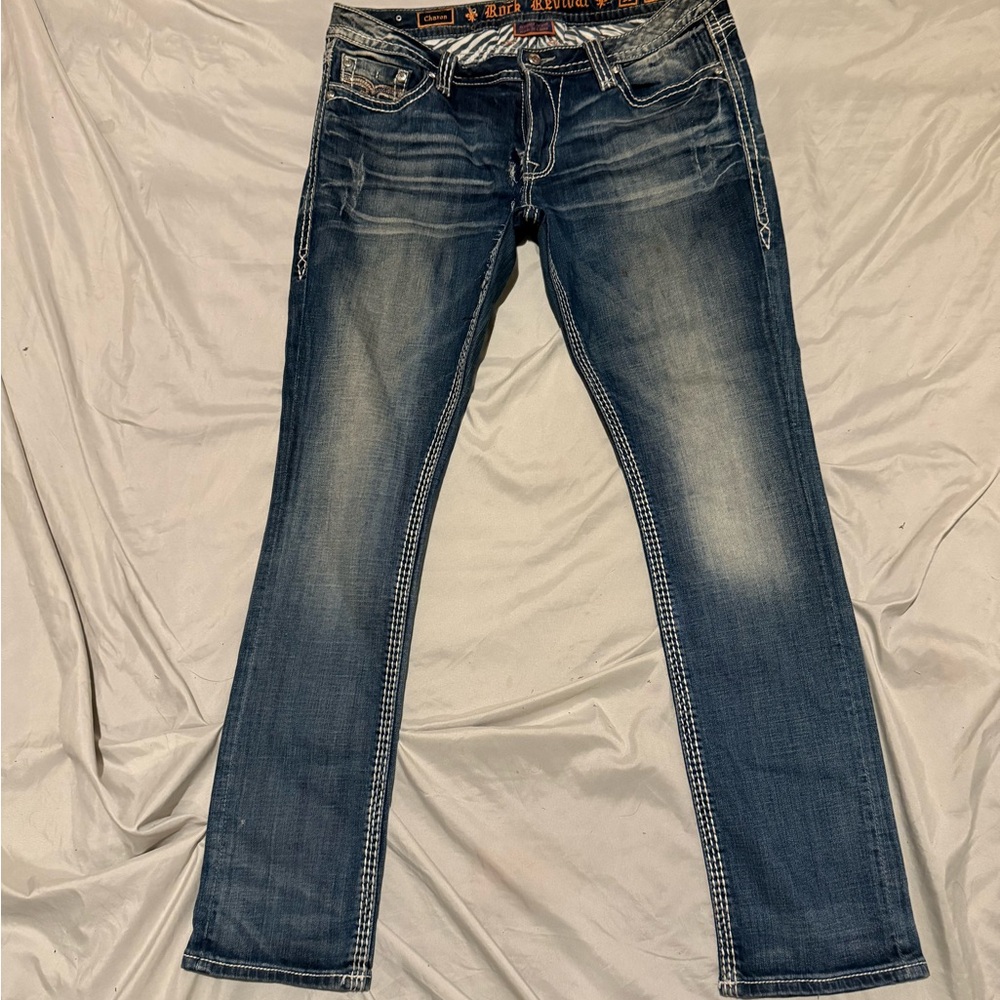 Rock revival jeans, size 33 in scene 31 great look on these